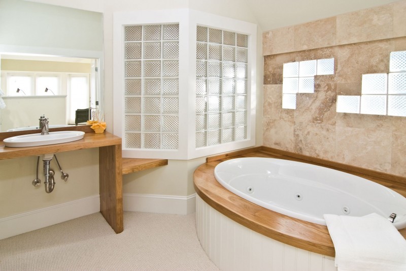 Tips on Selecting the Best Small Bathroom Remodeling Service