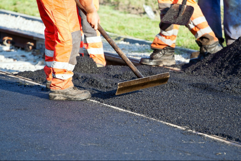 Improve Your Business with Asphalt Paving in Atlanta, GA